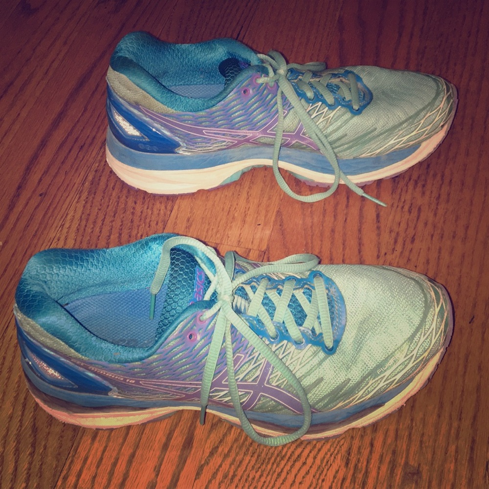 WOMENS ASICS